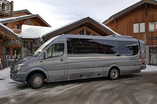 Hire a coach in Bagneres de Luchon